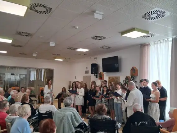 a621531b-7954-4a0f-a1d0-b3e3323bba49