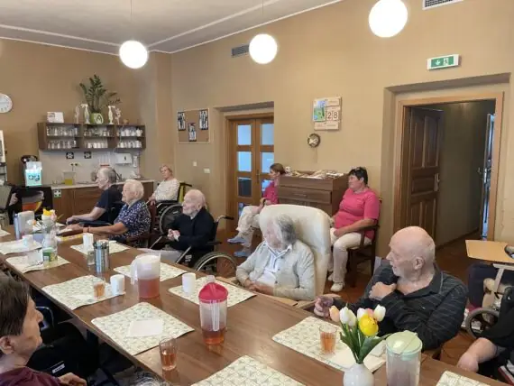 b6242d9f-615c-4a86-8921-679991fab1b4