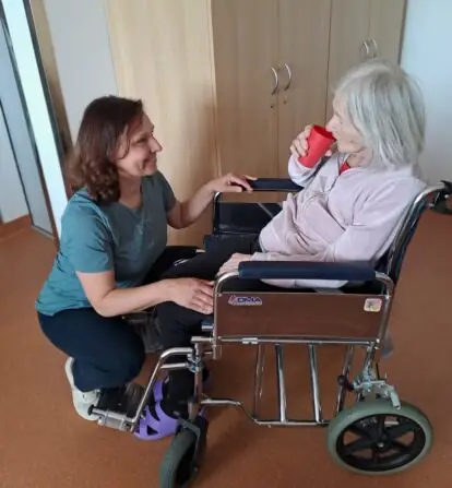 b9ae8b26-0efd-4147-b377-a79d466fdc08