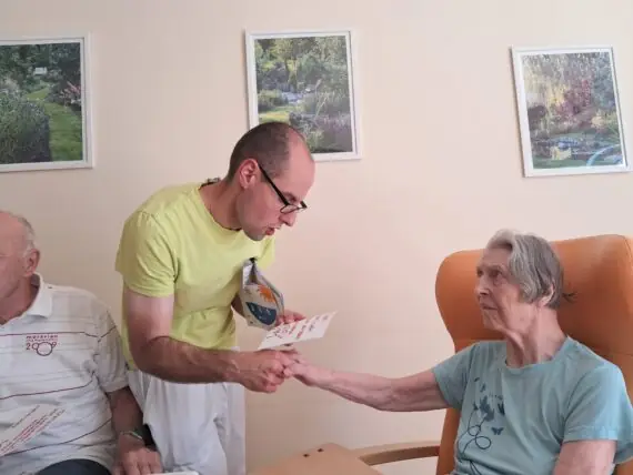 f7cce536-2fb9-4419-85e4-dc8d9db94c7a