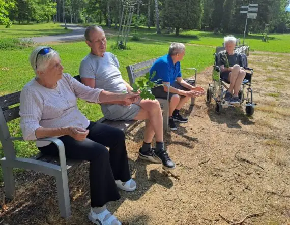 3a7b6cad-4dc2-4da1-a868-3b9327761021