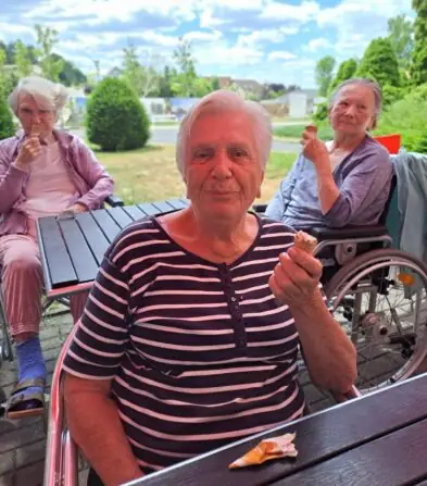 3ff92d9b-33da-4f9f-b309-68ccf0ccdcca