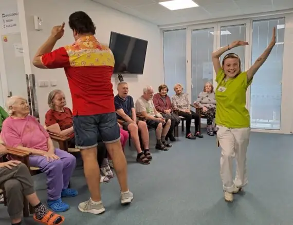 4bf76d5c-03b7-4286-aca6-b84b58bdab09