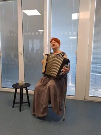 5b3152cf-cb24-40c2-939b-be9ef2debcf2