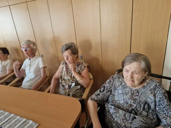 73379887-f492-4a59-a6f1-e6ed4fe2d39a