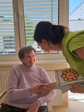 7fbab7a7-9adc-41c8-abe5-8c461c460112