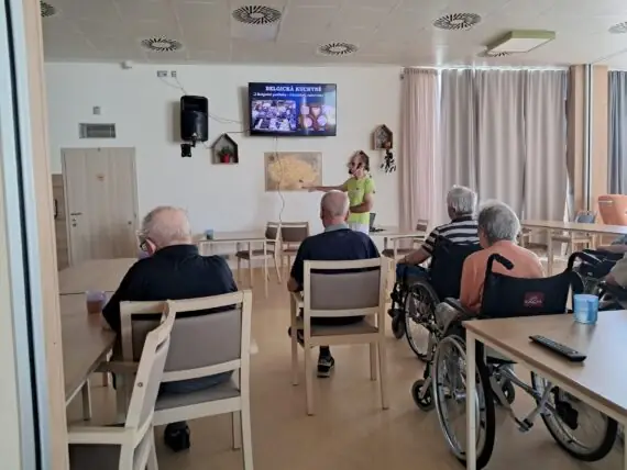 8c64425b-2c7d-4a13-8d55-e1b64215573b