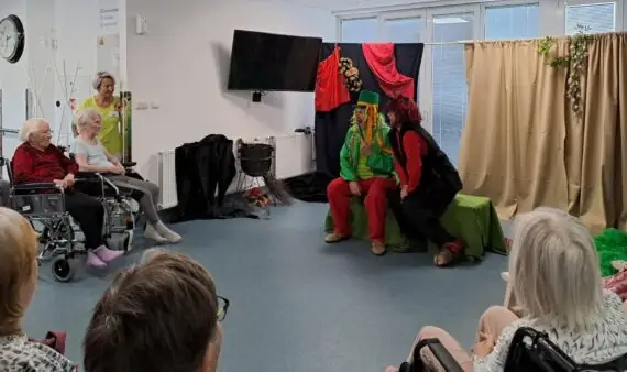 93c30fd1-1d48-4f93-8b04-4df72ae7b982