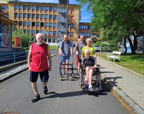 9c3ca9bf-4406-4c7e-a031-1595ce693202