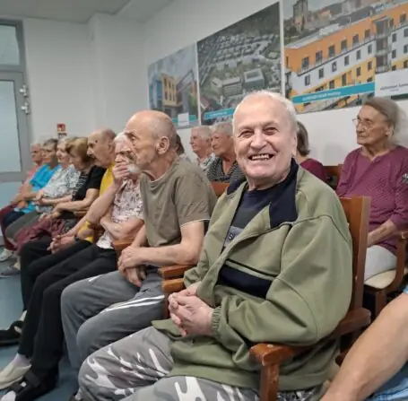 9caa72c1-215d-4c16-aece-8d1ce0cc27da