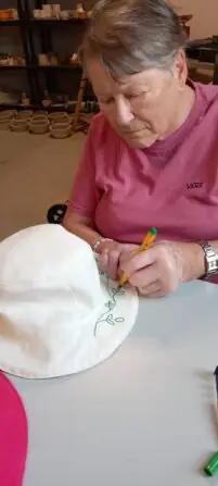 9d30e042-1a24-4071-b09a-aa0a27f85d0d