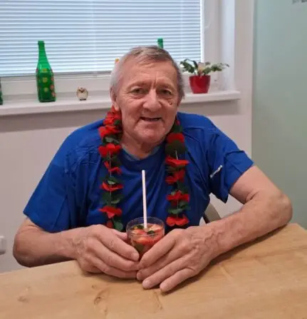 9fc2eec9-cd9a-4c1c-ab7e-836814ad2504