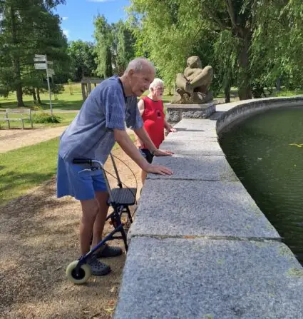 cf29ff7d-2e2f-4869-811d-458b54dc0798