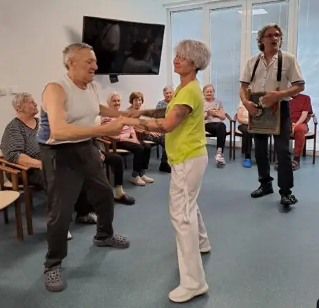 ed855991-b81c-4bf9-a8ff-432727bdfe30