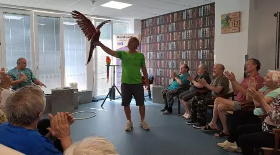 7daaa32c-9441-421b-9b95-5f4a6f46e2f3