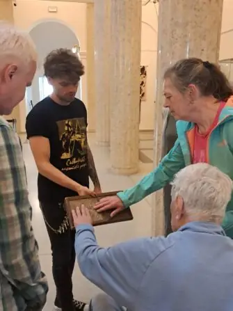 88358144-df28-47fe-9f2d-eb9041e70887