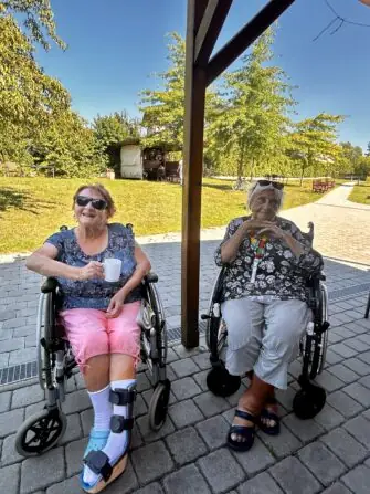 9cf32dc0-b642-4253-bb8b-a83b5dbdc054