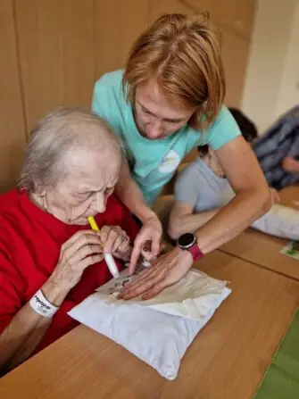 de15cb6c-dfc3-42a3-b6b0-eb8143b3785b