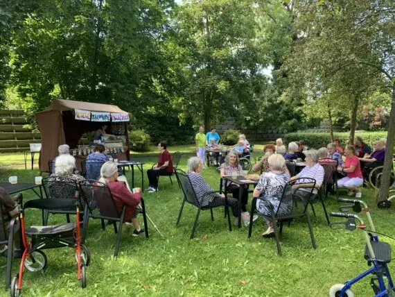 e0a3f368-f470-4db7-bf54-6a3c38544871