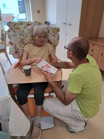 f69a11c2-5b7b-4bc4-9a3e-01d8d81a0964