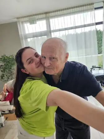 ffa14ac1-0632-4e4e-a952-0c4747c13359