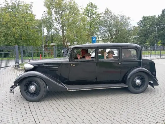 11202d3b-d0ad-499a-a4f4-4916fd516bb0