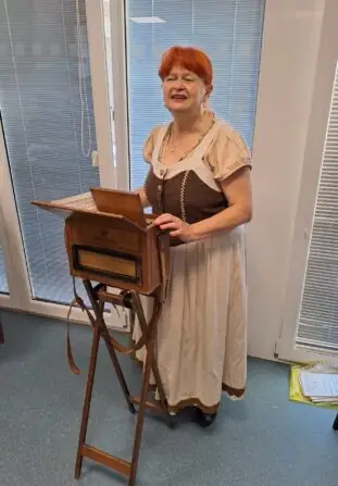 13b3220a-f6fe-459a-829c-043e1b70856d