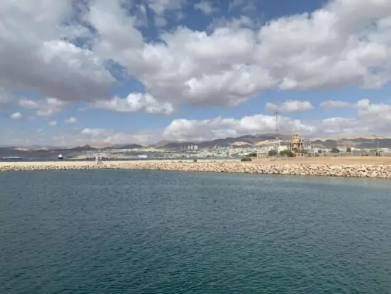 19aac8fd-6889-40b0-af11-5a95c85ad40a