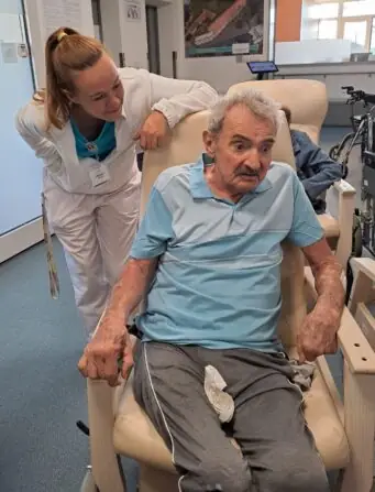 2bcb9695-37f7-403d-b71d-bf2845095aea