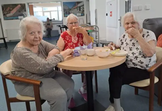 31dd17a0-f712-4736-a2d9-352f444e8775