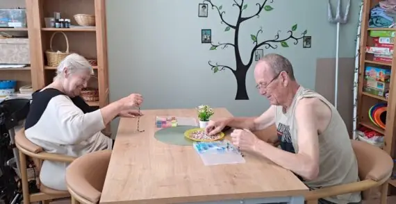 41d0daf8-abc6-40a4-8565-f3a77cdf8cb2