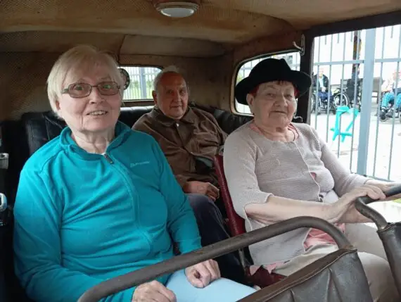 424420ee-779e-4aa4-8d76-89072d322df8