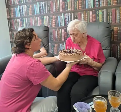 818ea160-5f20-42cf-9ae8-ae9b49a80ef1