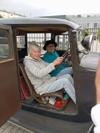 821a5eb5-51df-4927-9f8c-d9270c1c37ac