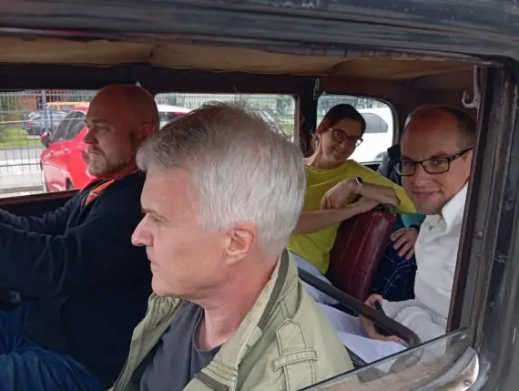 90f8b11b-2b53-476d-91fe-867569951449