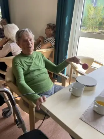 D59A61E0-8EC0-4613-892C-64D5269E2129