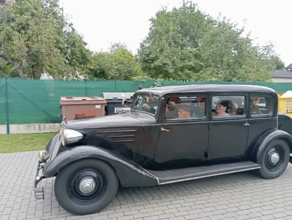 c321bb12-0ce9-4d09-8f4e-44830532349b