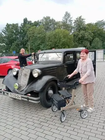 d3d66ebc-c977-44e3-bf7d-3644f7f268e0