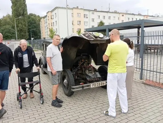 d5981bab-5e80-4b40-9066-916c4ee772fb