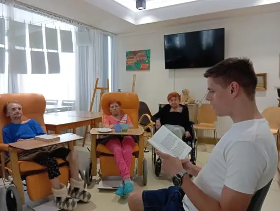 f44c98e1-96af-4dbb-847e-13a0da18b82f