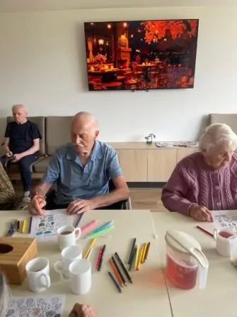 131969bb-ed2c-4234-b562-634f05b760be