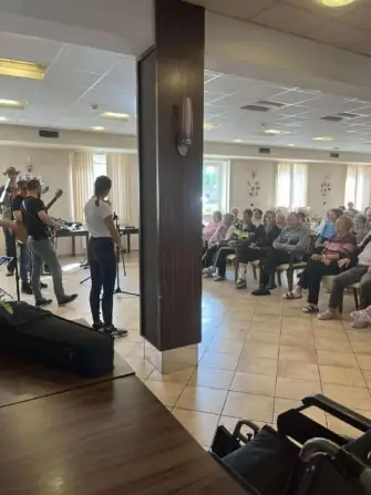 24d7b9a7-7e38-48b2-af9f-34bc051559f5