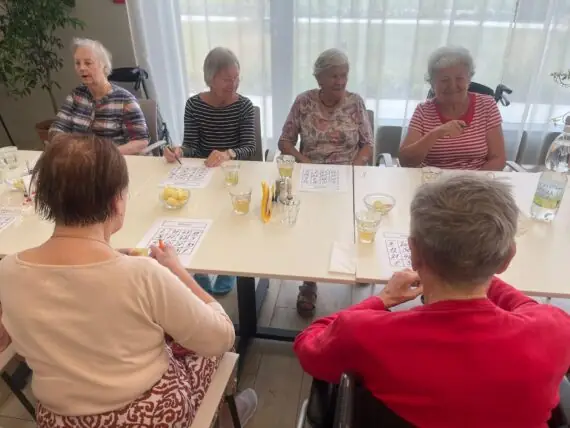 250f43dd-7121-477f-a4b6-1b7d7a26accc