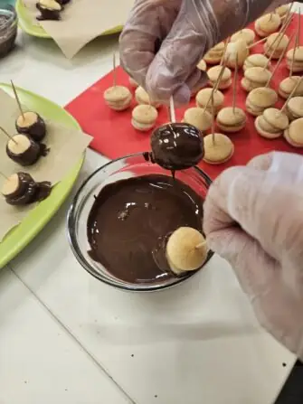 3ddd2a38-b679-4adc-bd29-98a6179aa06d