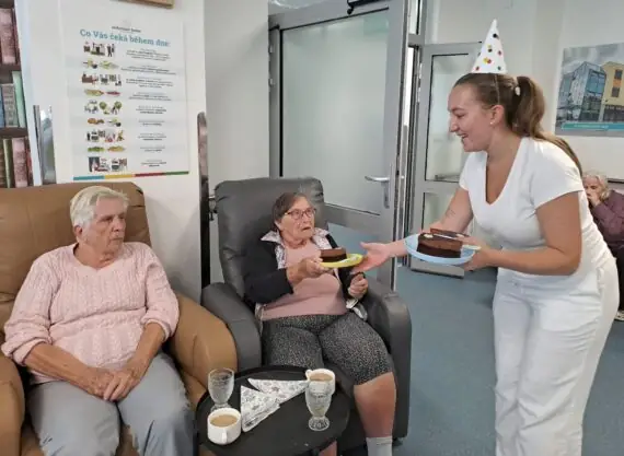 5f18614b-e430-449b-b780-4a90740f9c22