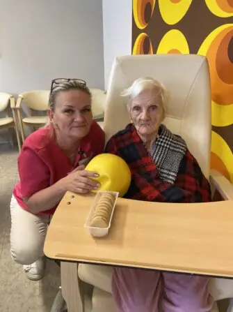 78AB5F65-2133-4BA7-BF9B-53D25AA85567