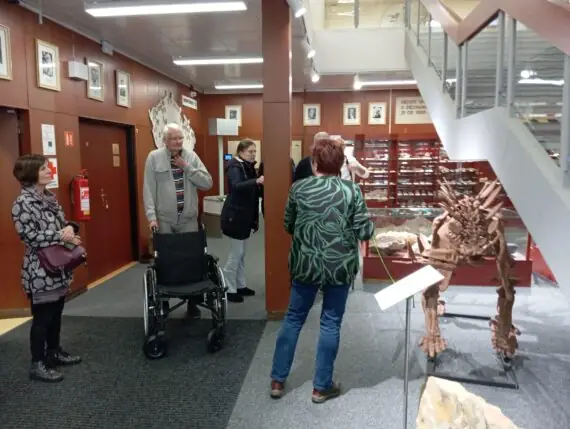 7d5133da-2db1-4517-a46d-0bd665175abe