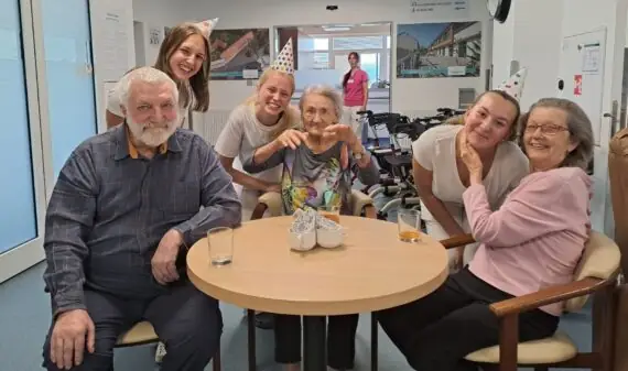 7e699ea8-c244-4710-a4c4-27364b3f740c