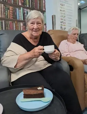 8e14f77b-b18c-423a-a8e5-8a45311485d3