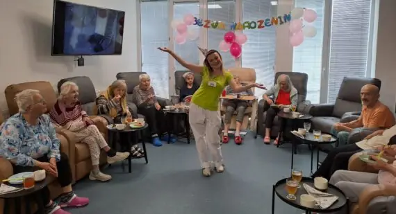 93db29c9-e58e-4e95-b1c6-f4978dcea483